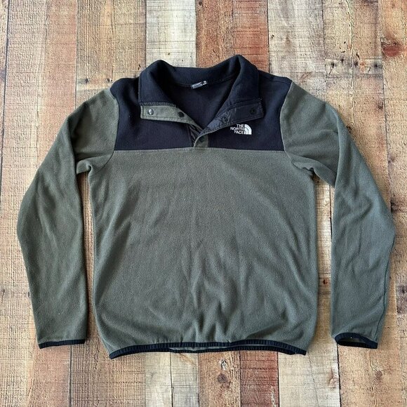 The North Face Boys Fleece 1/4 Button Down Lightweight Jacket Olive Green Black